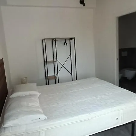 De Uait Aus Homestay *