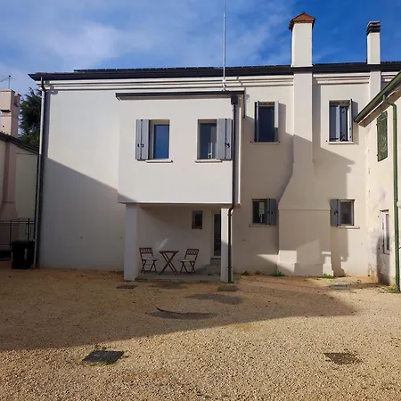 De Uait Aus Fossalta di Piave