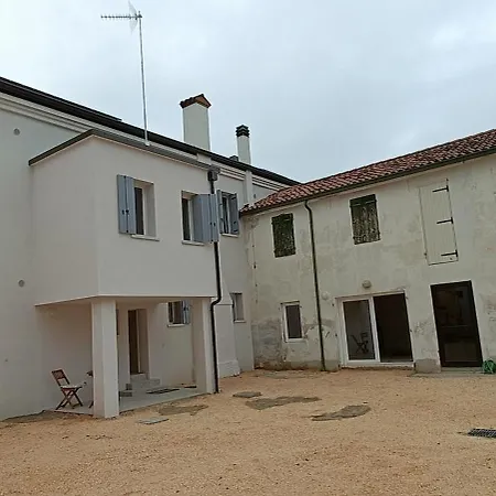 De Uait Aus Homestay